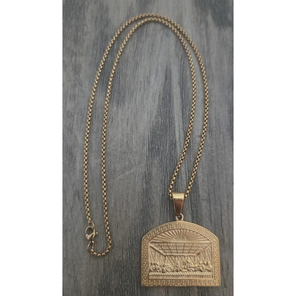 18K Gold Plated Pendant Last Supper 24 Inch Rope Chain